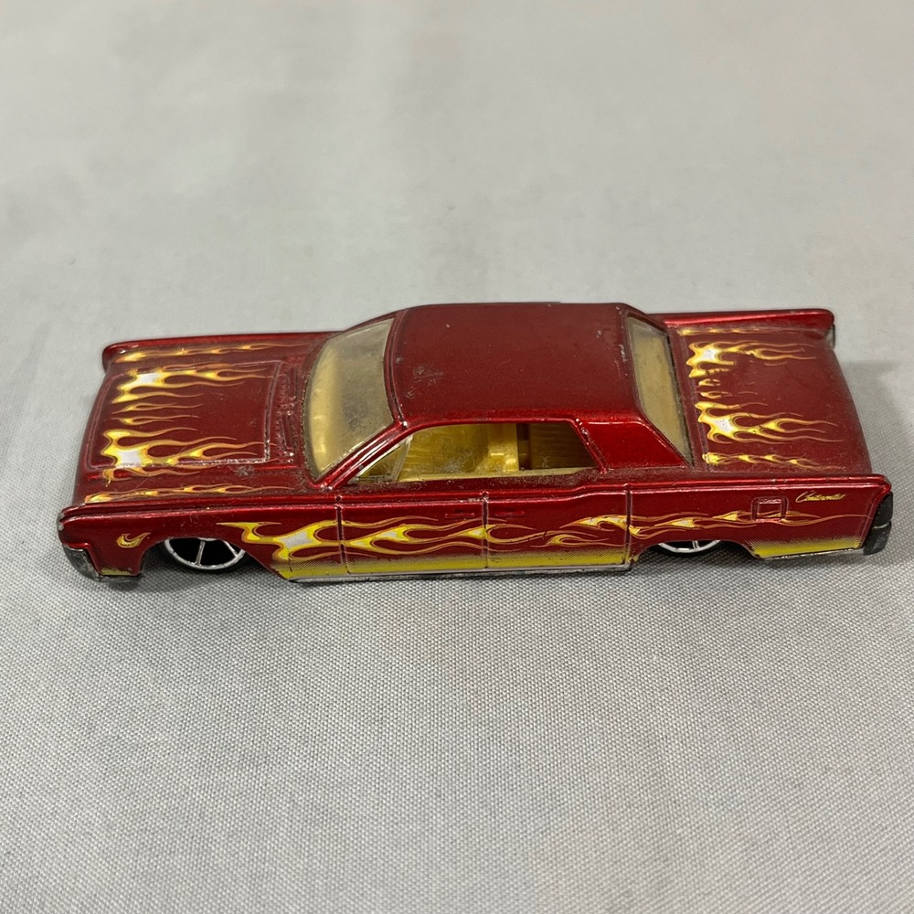 Hot Wheels 64 Lincoln Continental Metallic Red Flame Decals Diecast Car C30